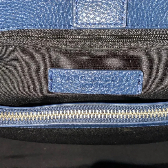 Marc Jacob’s NWOT grained leather Tag Tote - Picture 7 of 9
